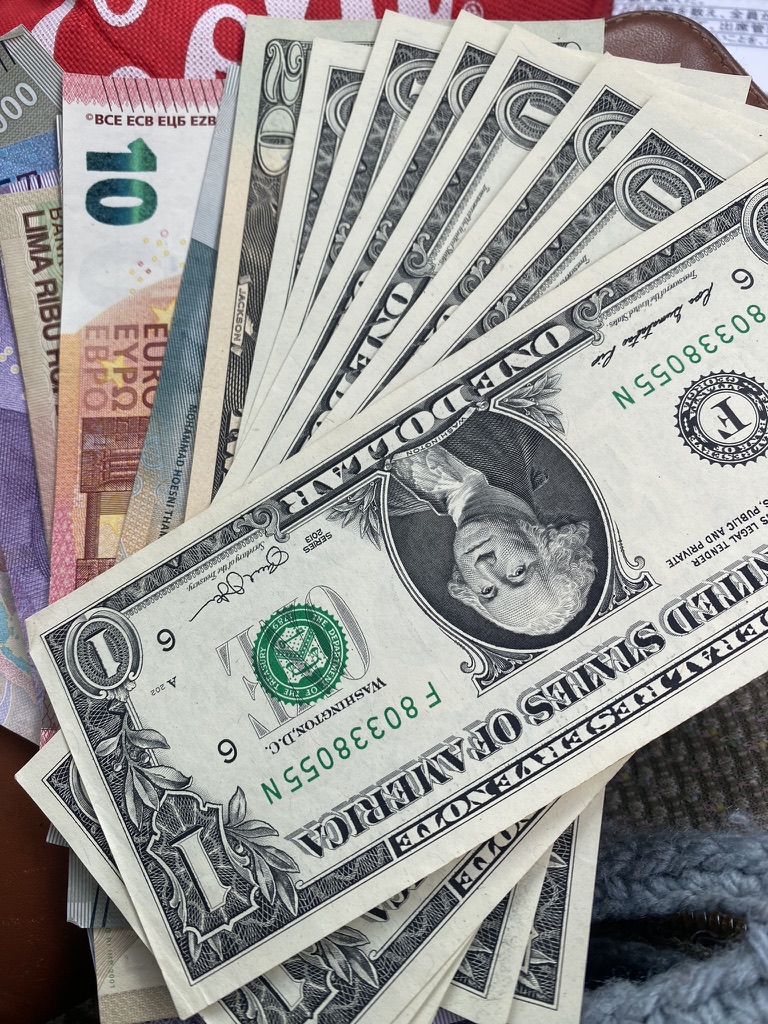 自分の月給料の秒給料を計算してみる